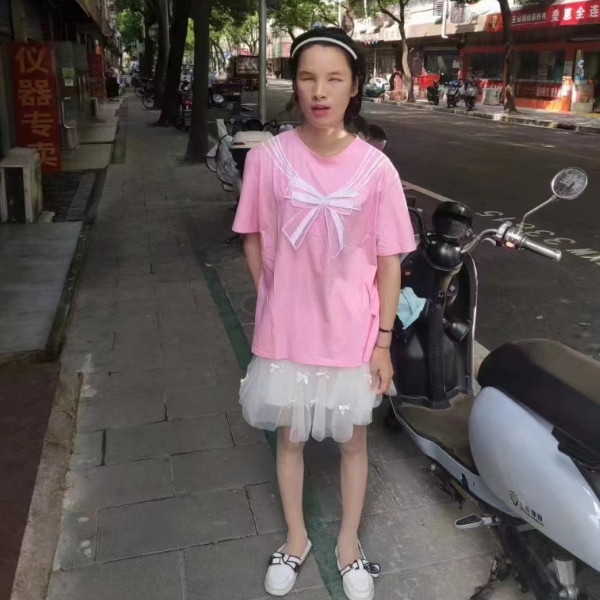 上海26岁单身美女真诚找对象-阿拉尔相亲网