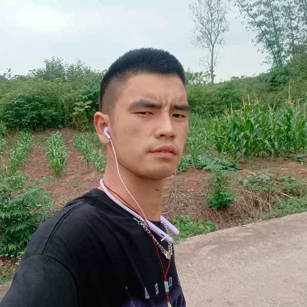 35岁岁四川单身帅哥 - 阿拉尔吉缘网