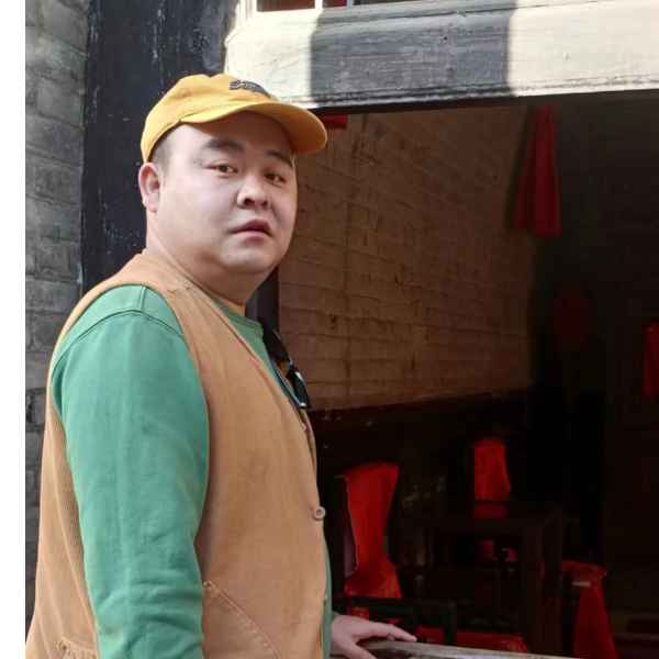 35岁岁陕西单身帅哥 - 阿拉尔吉缘网