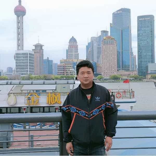 28岁岁云南单身帅哥 - 阿拉尔吉缘网