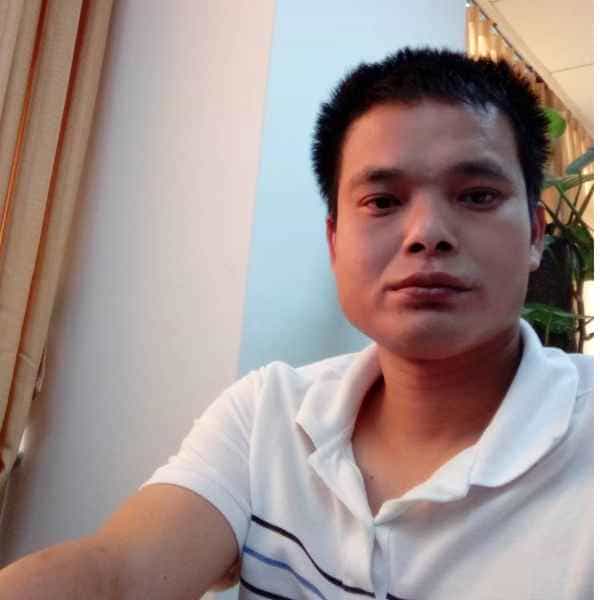 44岁岁福建单身帅哥 - 阿拉尔吉缘网