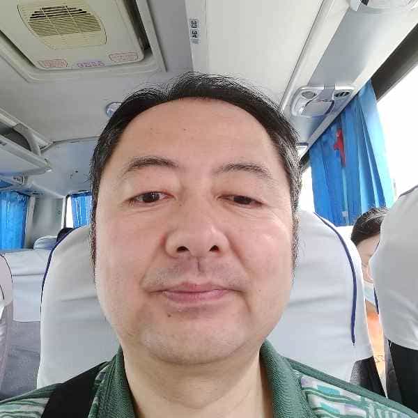 52岁岁辽宁单身帅哥 - 阿拉尔吉缘网