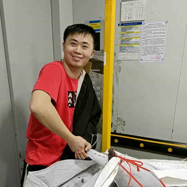 31岁岁福建单身帅哥 - 阿拉尔吉缘网