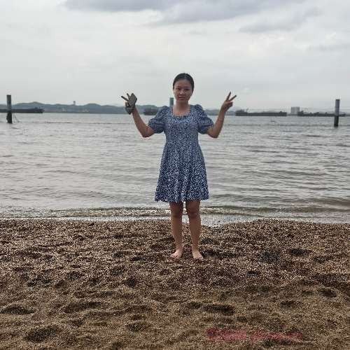 32岁岁广东单身美女 - 阿拉尔吉缘网