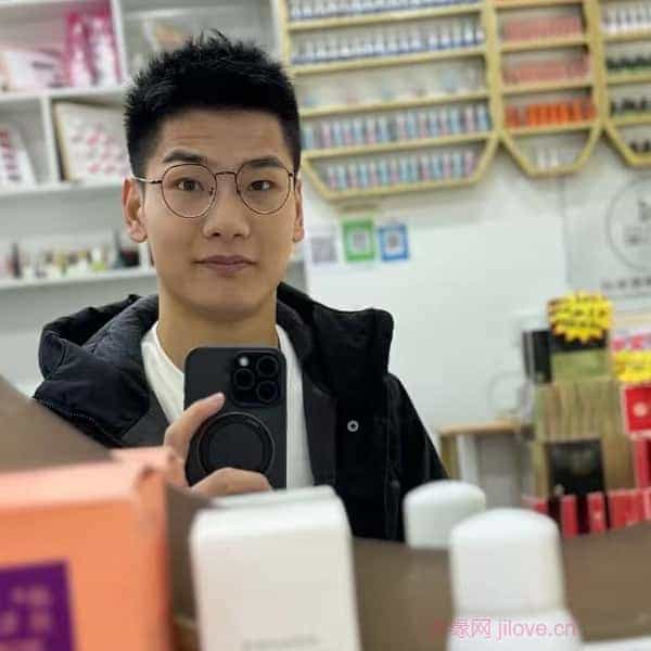 29岁岁陕西单身帅哥 - 阿拉尔吉缘网
