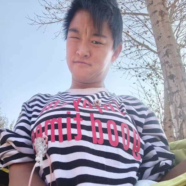 25岁岁内蒙古单身美女 - 阿拉尔吉缘网